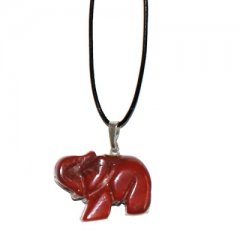 Jaspis červený prívesok - sloník